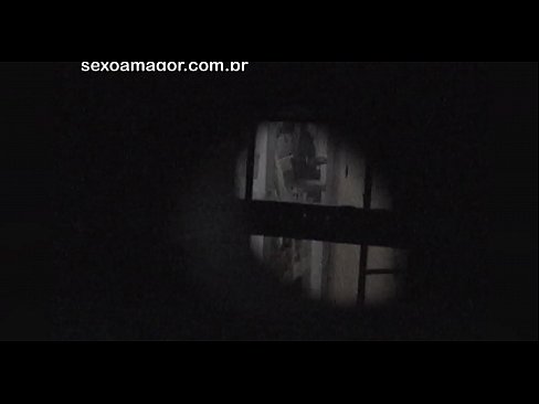 ❤️ Blondie se fait secrètement filmer par un voyeur du quartier caché derrière des briques creuses. Porno beau at us fr.centr-klassiki.ru  ❌❤