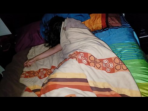 ❤️ Beau-fils réprimandant sa jeune belle-mère pendant qu'elle dort. Porno beau at us fr.centr-klassiki.ru ❌❤